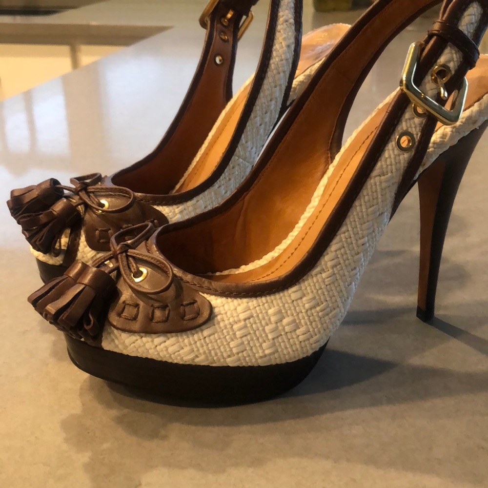 Never worn Zara Spectator pumps - Picture 2 of 2